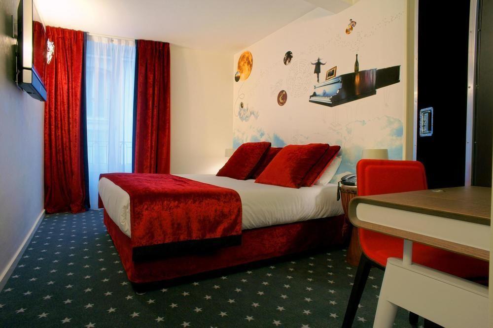 Du Triangle D'or 3* París